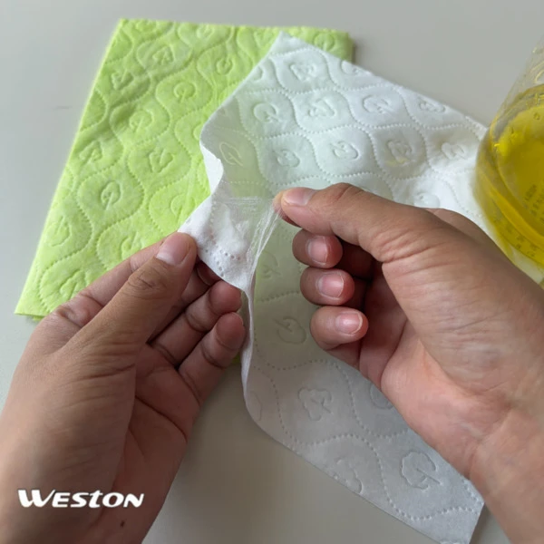 Wood pulp PP core sheet tear up by hands
